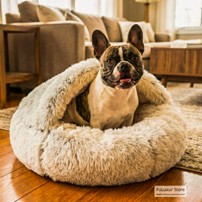 Cozy cocoon-style dog bed®